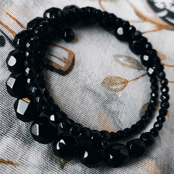 Jet Black Glass Necklace and Memory Wire Bracelet Vintage Smooth Facets Mourning - Picture 11 of 14
